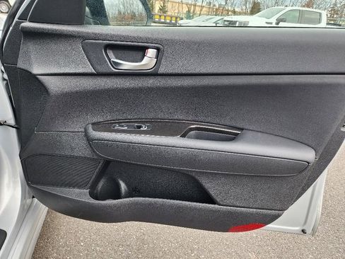 Used 2020 Kia Optima EX image 10