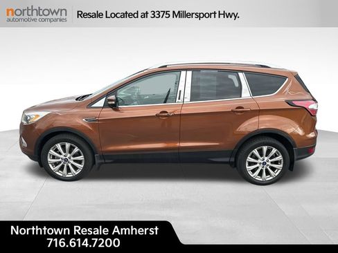 Used 2017 Ford Escape Titanium AWD/4WD image 2