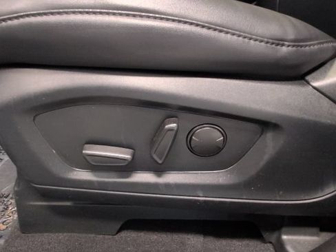 Certified 2023 Ford Explorer XLT w/ Equipment Group 202A AWD/4WD image 12