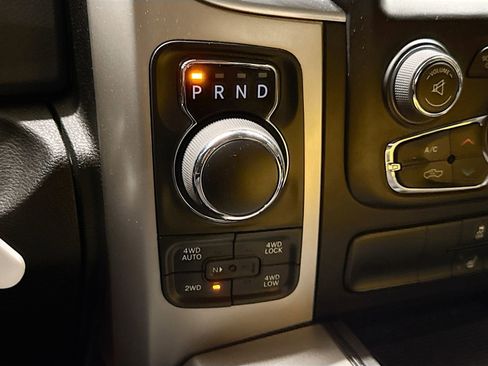 Used 2019 RAM 1500 Big Horn AWD/4WD image 20