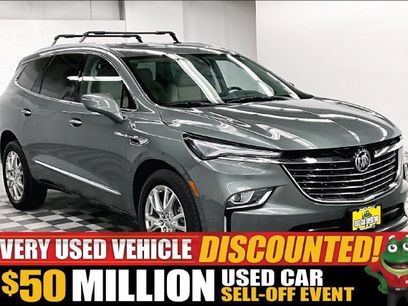 Used 2023 Buick Enclave Essence w/ Experience Buick Package