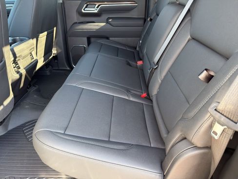 New 2026 Chevrolet Silverado 1500 LT w/ Z71 Off-Road Package image 23