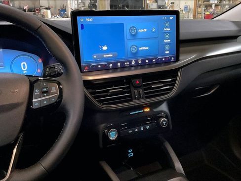 Certified 2023 Ford Escape Active w/ Tech Pack #2 image 6