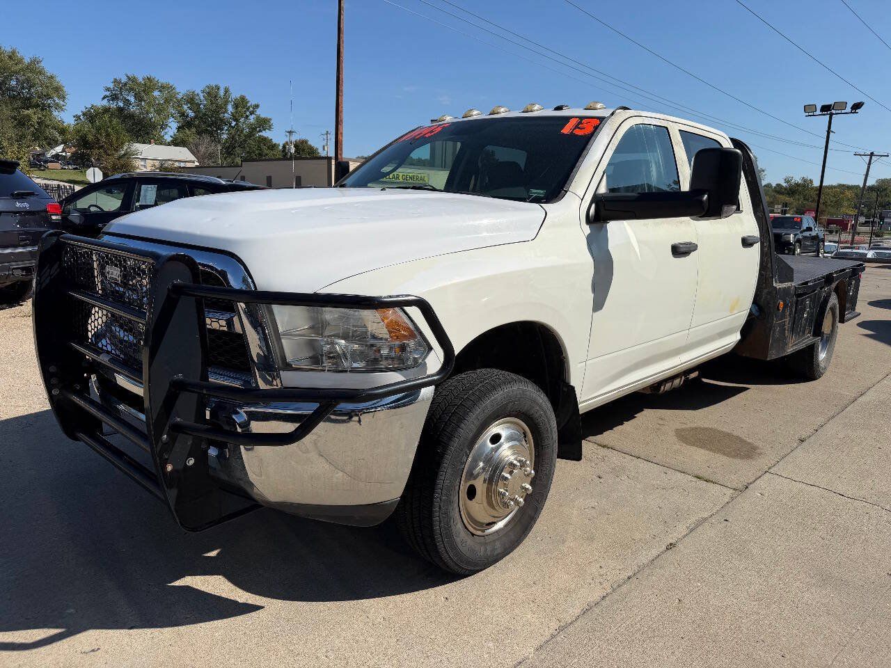 Used 2013 RAM 3500 Tradesman w/ Chrome Appearance Group AWD/4WD image 3