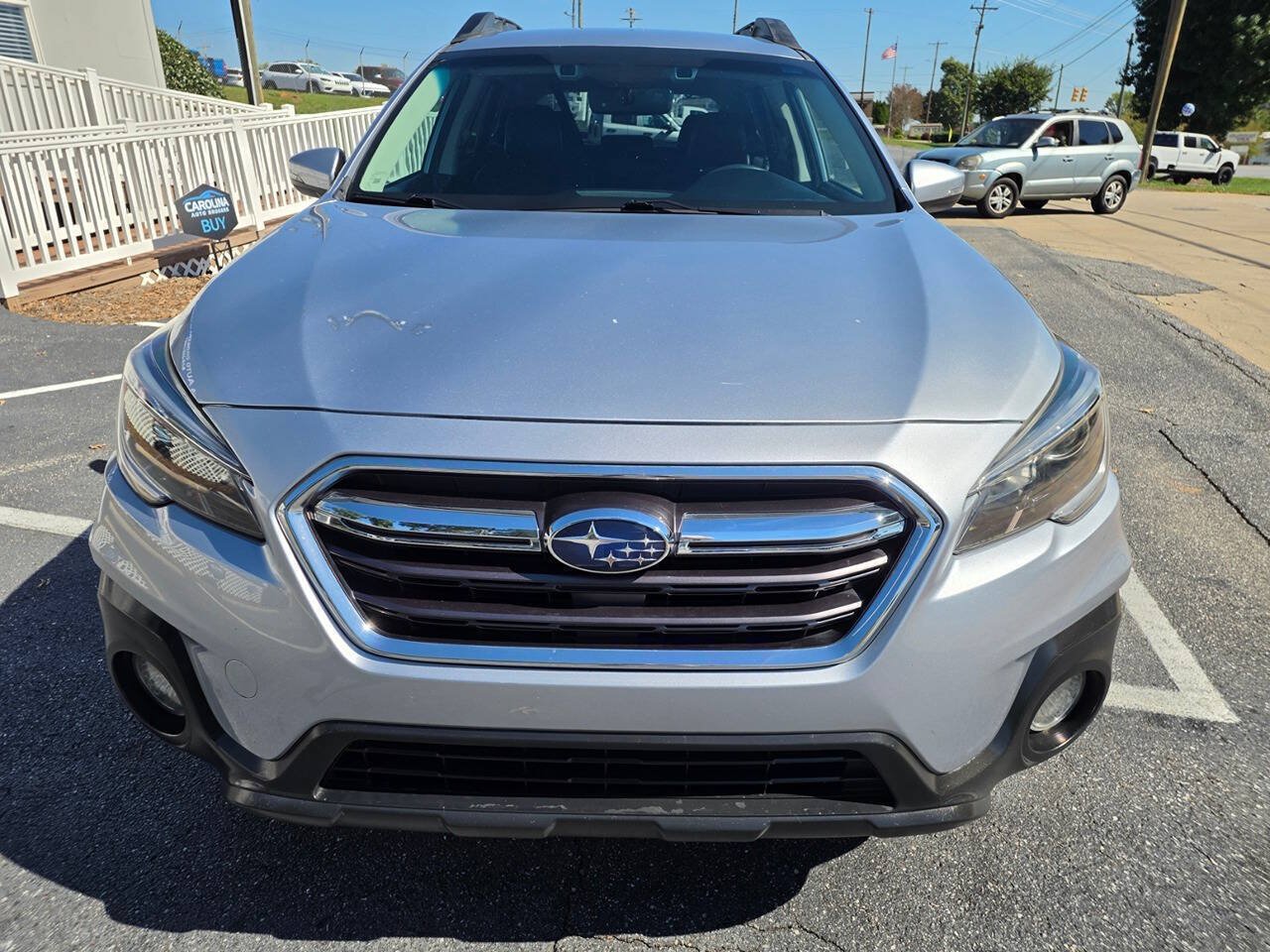 Used 2019 Subaru Outback 2.5i Limited AWD/4WD image 9