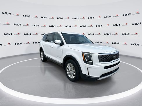 Certified 2021 Kia Telluride LX FWD image 2