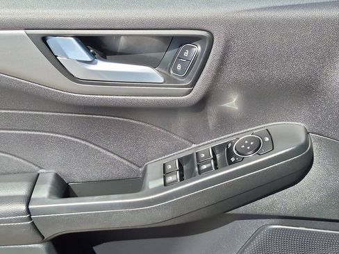 Certified 2023 Ford Escape SE FWD image 19