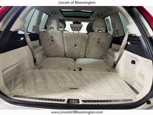 Used 2016 Volvo XC90 T6 Momentum AWD/4WD image 13