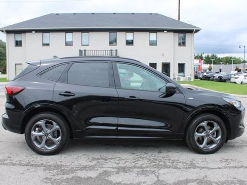 Used 2024 Ford Escape ST-Line w/ Tech Pack #1 AWD/4WD image 6