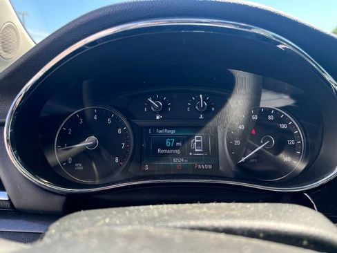 Used 2021 Buick Encore Preferred AWD/4WD image 8