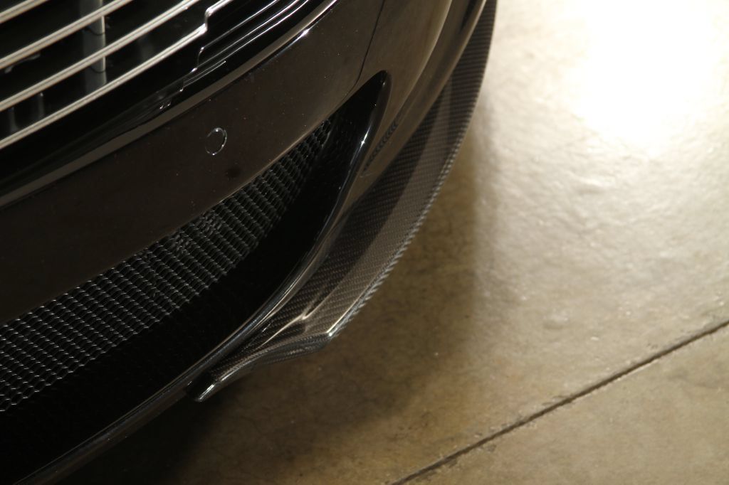 Used 2009 Aston Martin DBS Coupe RWD image 25
