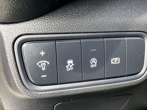 Used 2024 Kia Soul GT-Line w/ Option Group 020 FWD image 32
