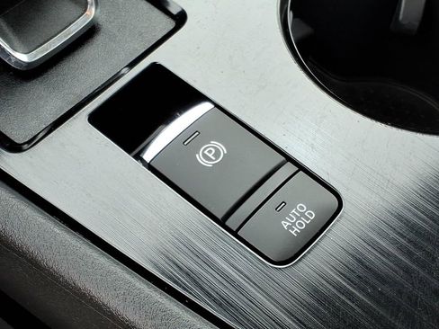 Certified 2023 Nissan Rogue SV w/ SV Premium B Package image 21