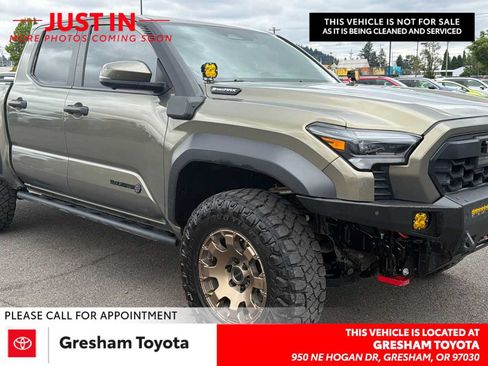 Used 2024 Toyota Tacoma 4x4 Double Cab Hybrid image 1