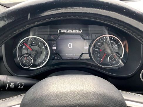 Used 2019 RAM 1500 Big Horn image 11