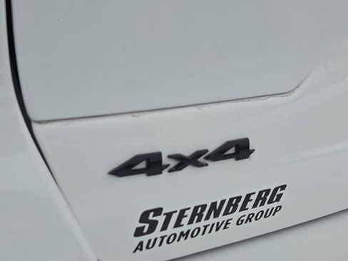 Used 2023 Jeep Grand Cherokee Altitude image 4