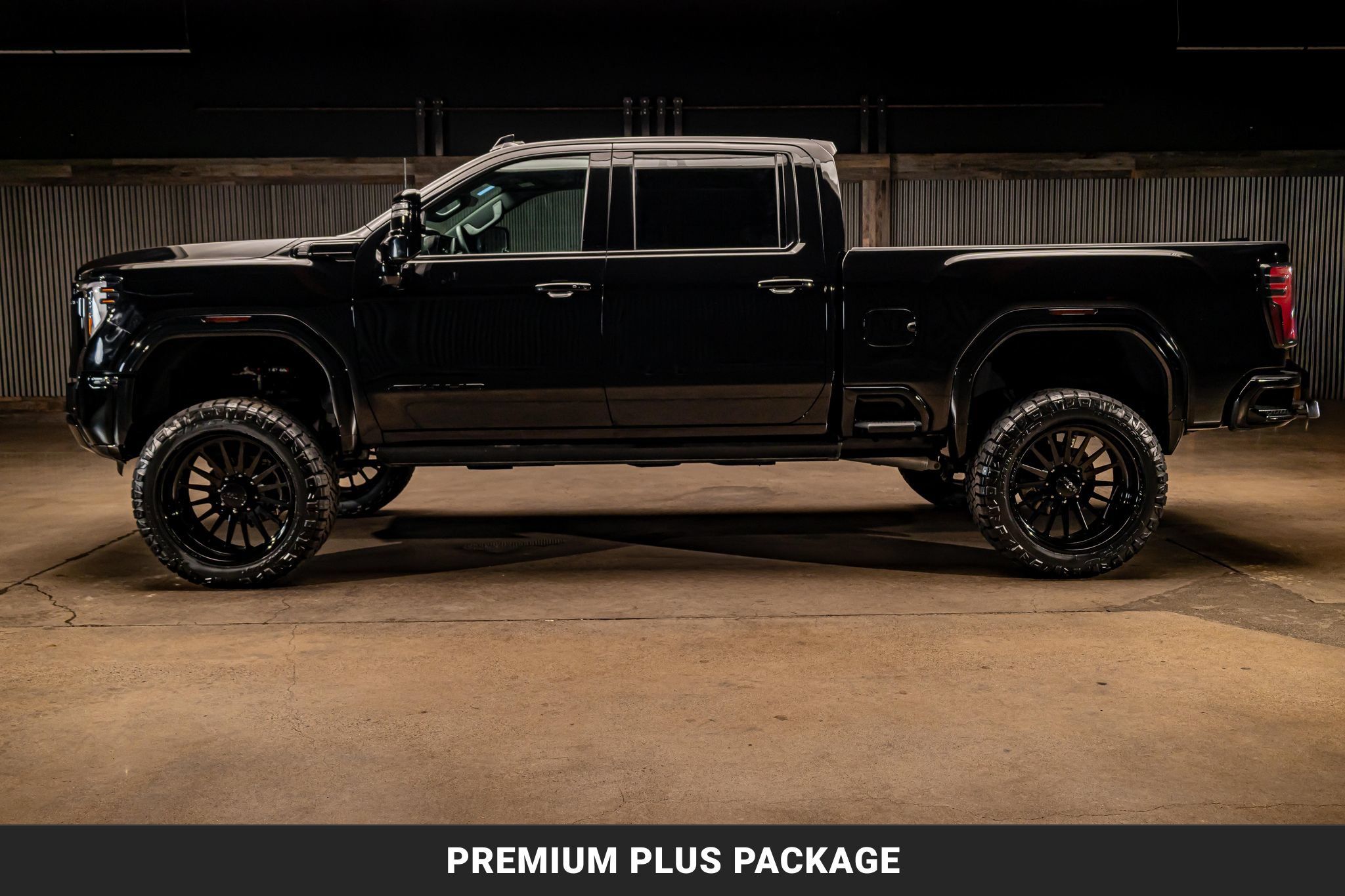 Used 2026 GMC Sierra 2500 AT4 w/ AT4 Premium Plus Package AWD/4WD image 6