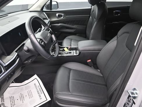 Certified 2026 Kia Sorento SX AWD/4WD image 14
