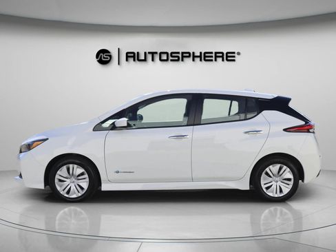 Used 2018 Nissan Leaf S image 5