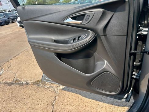 Used 2025 Buick Encore GX Preferred image 20