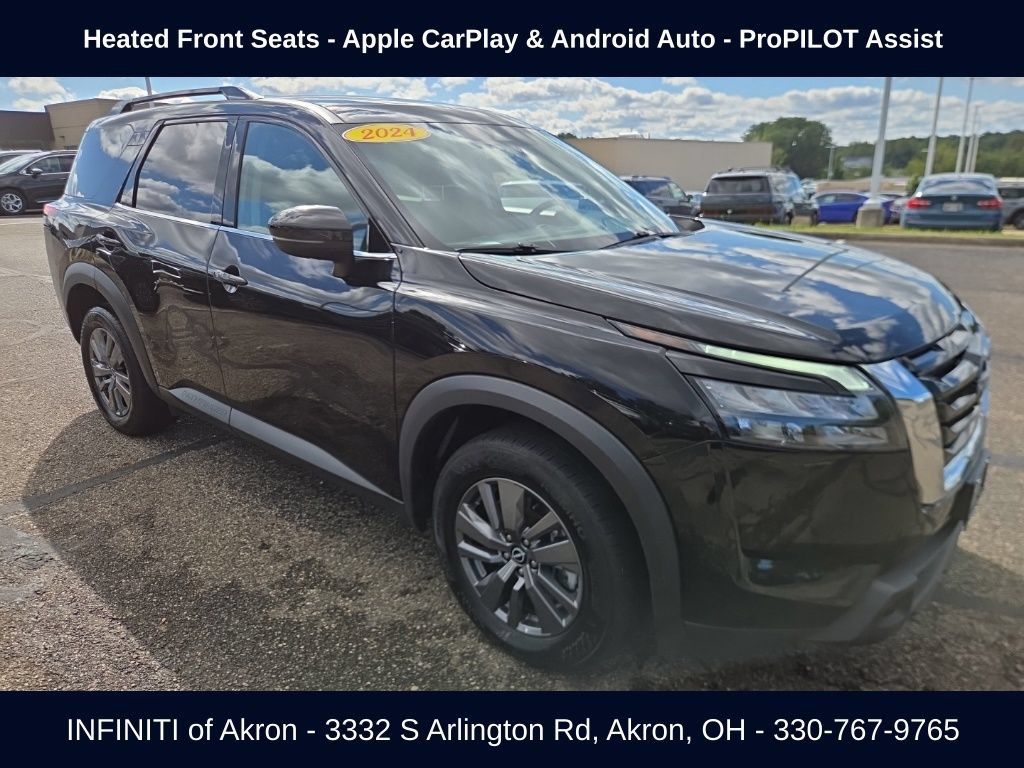 Used 2024 Nissan Pathfinder SV AWD/4WD image 11