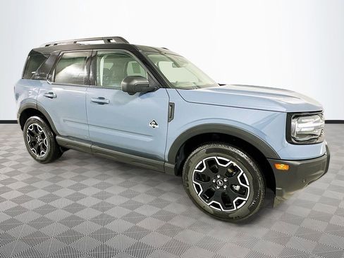 New 2025 Ford Bronco Sport Outer Banks w/ Outer Banks Tech Package+ AWD/4WD image 5
