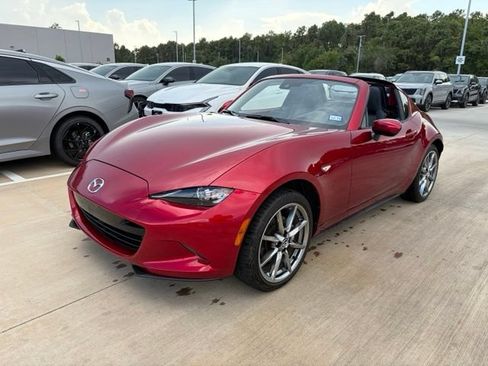 Used 2022 MAZDA MX-5 Miata RF Grand Touring RWD image 1