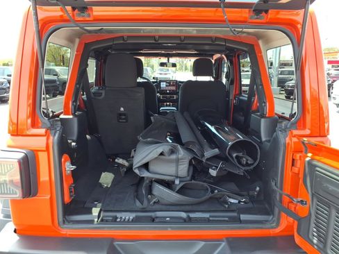 Used 2023 Jeep Wrangler Unlimited Sport AWD/4WD image 20