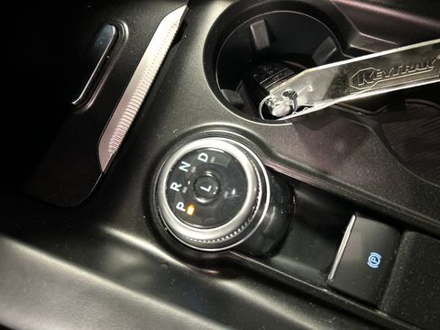 Used 2025 Ford Explorer ST-Line w/ ST-Line Street Pack image 19