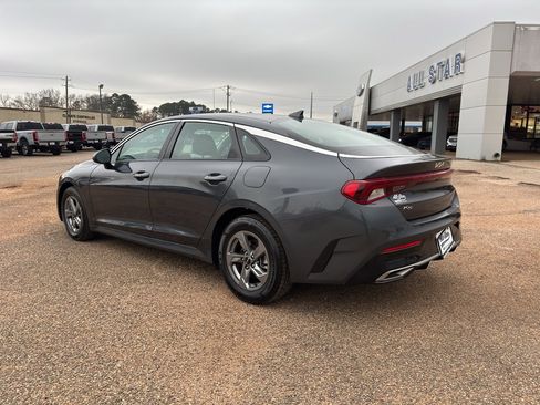 Used 2022 Kia K5 LXS image 3