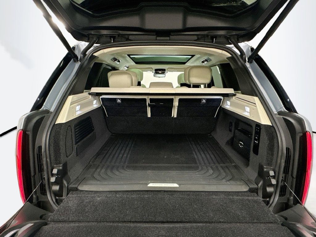 Used 2023 Land Rover Range Rover Autobiography AWD/4WD image 28
