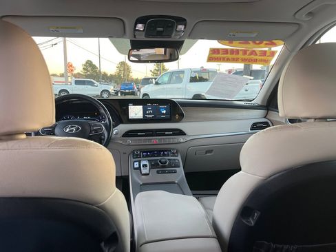Used 2021 Hyundai Palisade SEL w/ Premium Package image 21