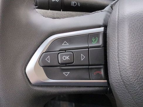 Certified 2024 Jeep Compass Latitude AWD/4WD image 30