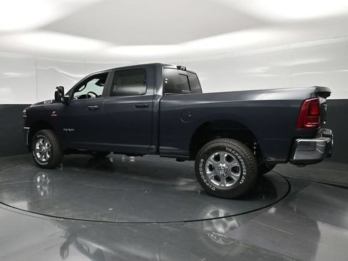 New 2026 RAM 2500 Big Horn AWD/4WD image 8