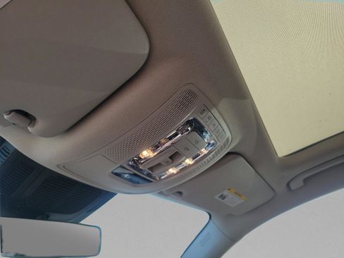 Used 2024 Mercedes-Benz GLS 450 4MATIC image 25