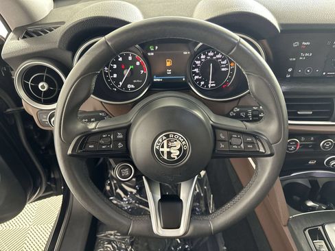 Used 2020 Alfa Romeo Stelvio AWD w/ Cold Weather Package image 14