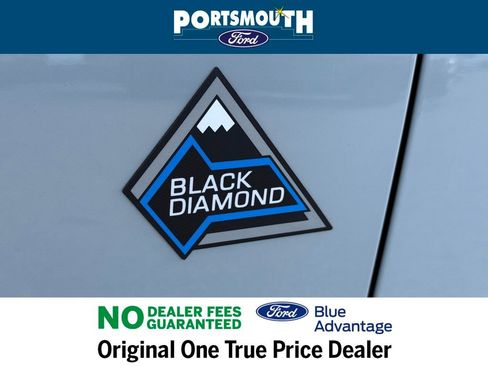 Used 2024 Ford Bronco Black Diamond image 19