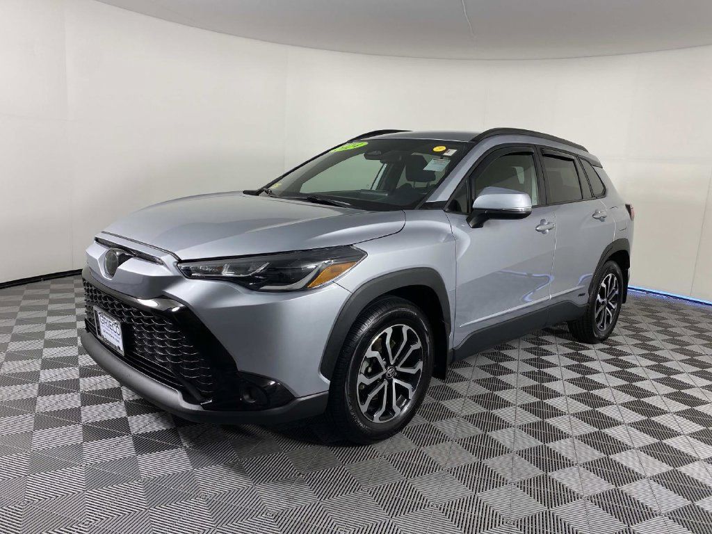 Used 2024 Toyota Corolla Cross AWD Hybrid image 4