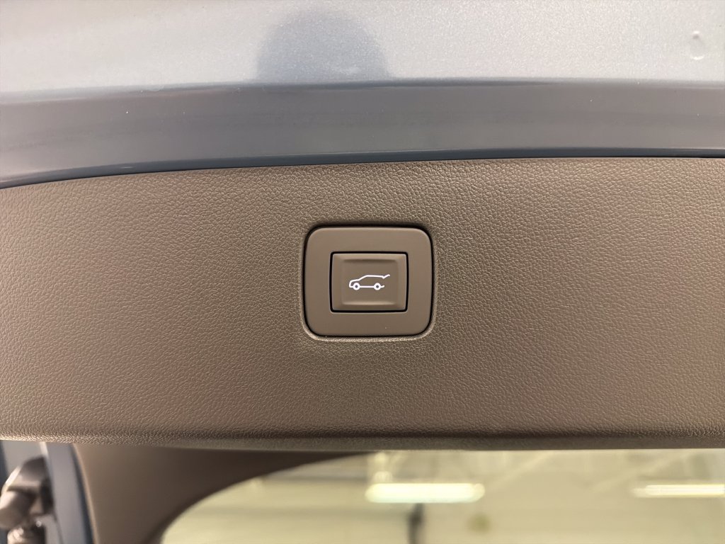 New 2026 Buick Envista Sport Touring w/ Convenience I Package FWD image 19