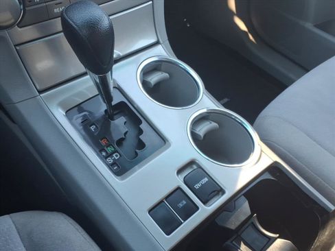 Used 2013 Toyota Highlander image 23