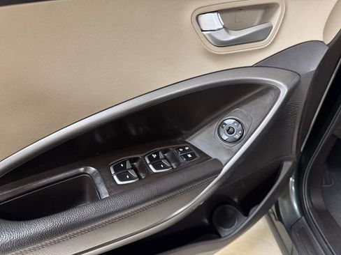 Used 2013 Hyundai Santa Fe Sport w/ Popular Equipment Pkg FWD image 7
