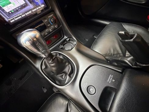 Used 2003 Chevrolet Corvette Z06 w/ Memory Package, 3 Drivers image 18