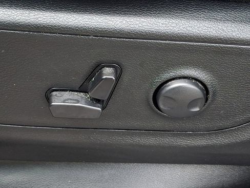 Used 2025 RAM 1500 Big Horn AWD/4WD image 27