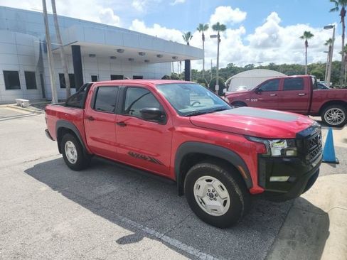 Used 2024 Nissan Frontier SV w/ Hardbody Edition AWD/4WD image 3