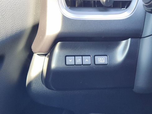 Certified 2025 Lexus UX 300h FWD image 26