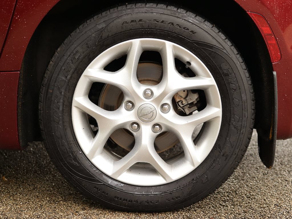 Used 2017 Chrysler Pacifica Touring-L Plus w/ Tire & Wheel Group FWD image 43