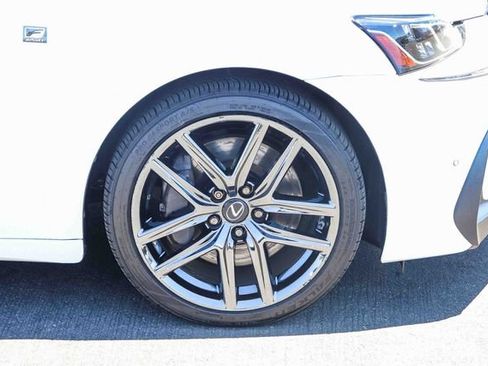 Used 2020 Lexus IS 300 F Sport w/ Blackline Edition RWD image 10