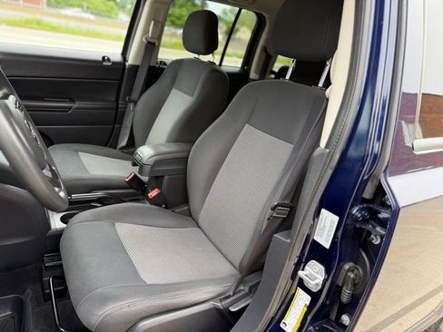 Used 2015 Jeep Patriot Sport w/ Power Value Group FWD image 20