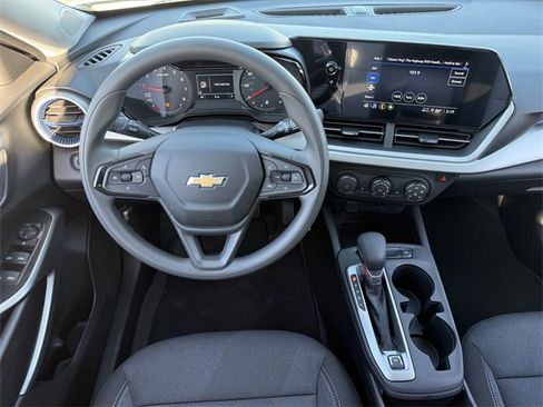 New 2026 Chevrolet Trax LS w/ LS Convenience Package image 11