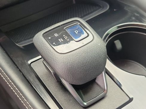 Used 2021 Nissan Rogue SL w/ Premium Package FWD image 28